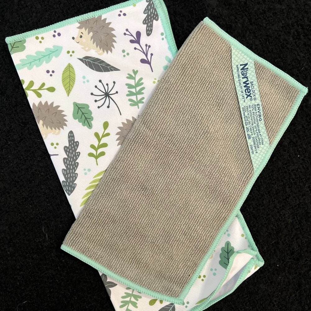 LE Small Kids Basic Set - Hedgehog (Inventory Sale)